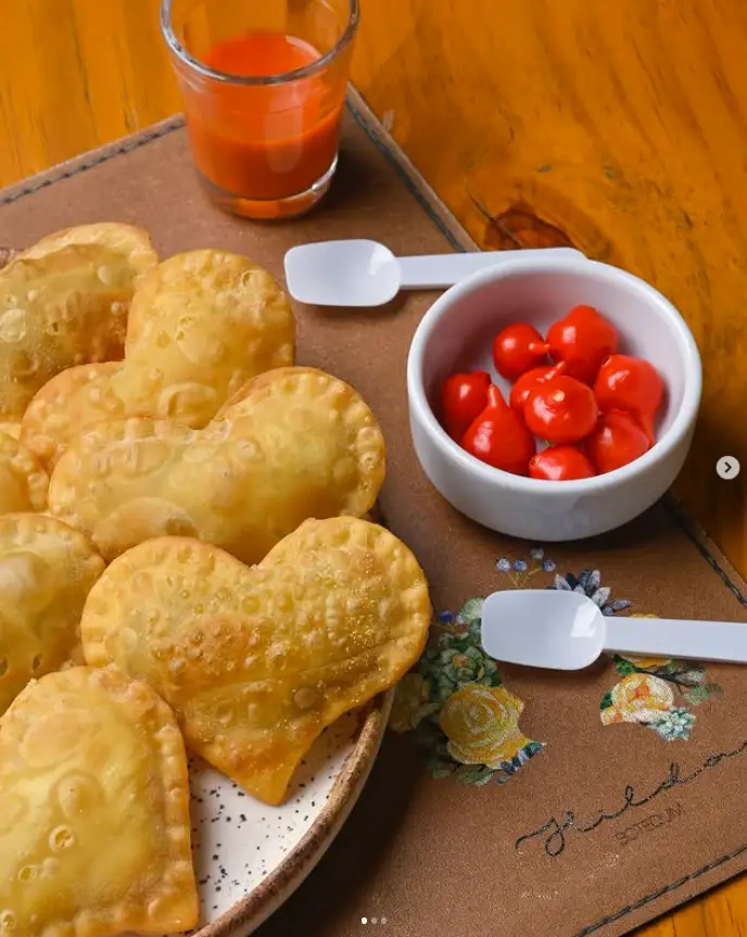 pasteiszinhos